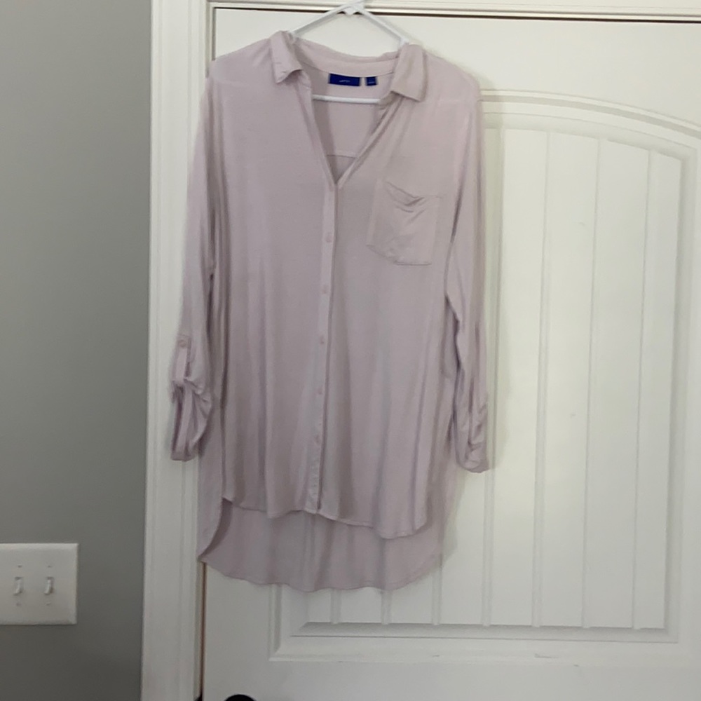 APT 9 BUTTON DOWN